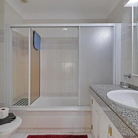 Main Avenue By Homing דירה