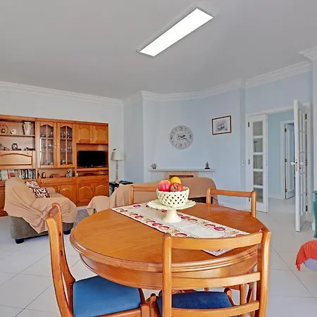 Main Avenue By Homing