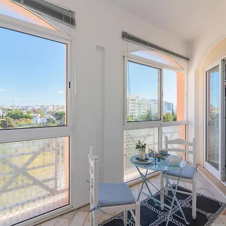 Main Avenue By Homing Appartement