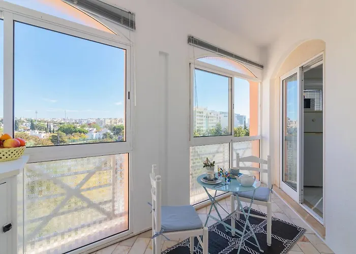 Main Avenue By Homing Appartement